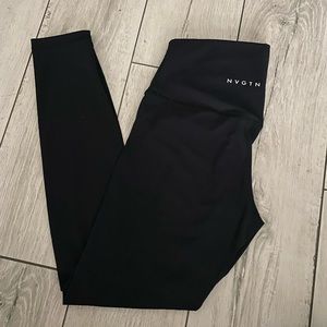 Solid black signature leggings xs